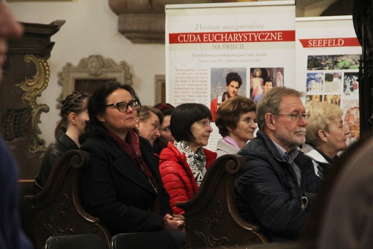 Forum "Eucharystia - miłująca Obecność" w Tarnowie