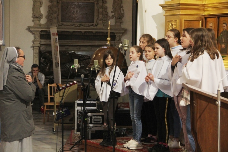 Forum "Eucharystia - miłująca Obecność" w Tarnowie