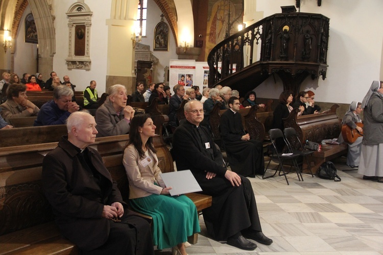 Forum "Eucharystia - miłująca Obecność" w Tarnowie