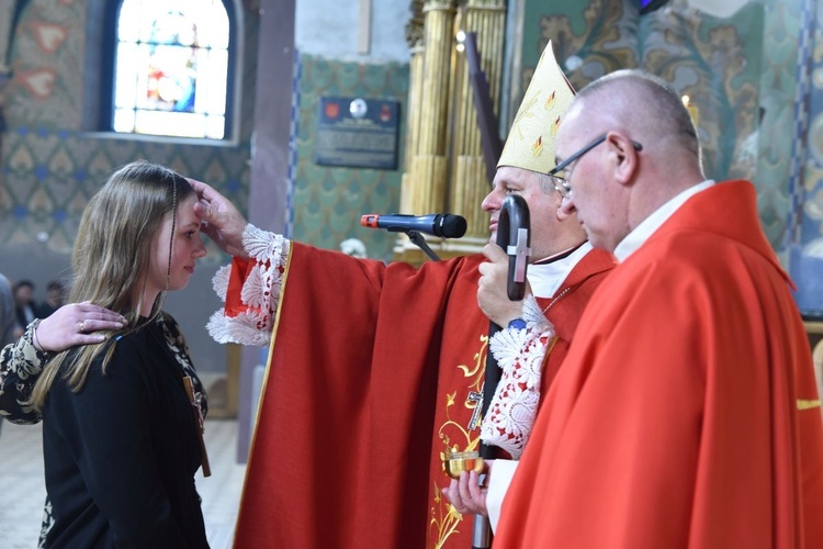 Bierzmowanie w Szczucinie