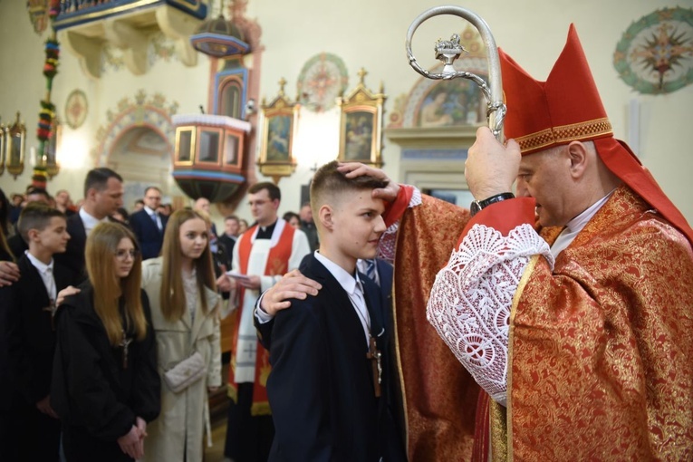Bierzmowanie w Starym Wiśniczu