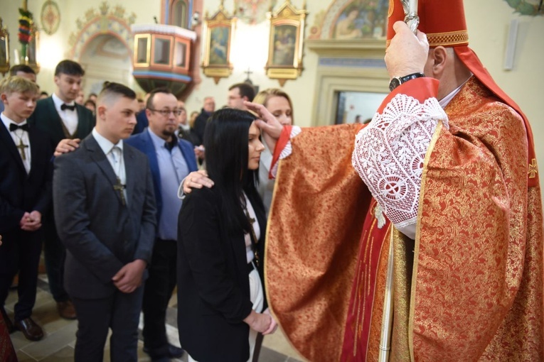 Bierzmowanie w Starym Wiśniczu