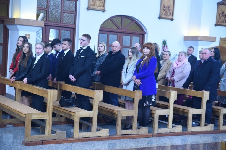 Bierzmowanie w Uściu Gorlickim