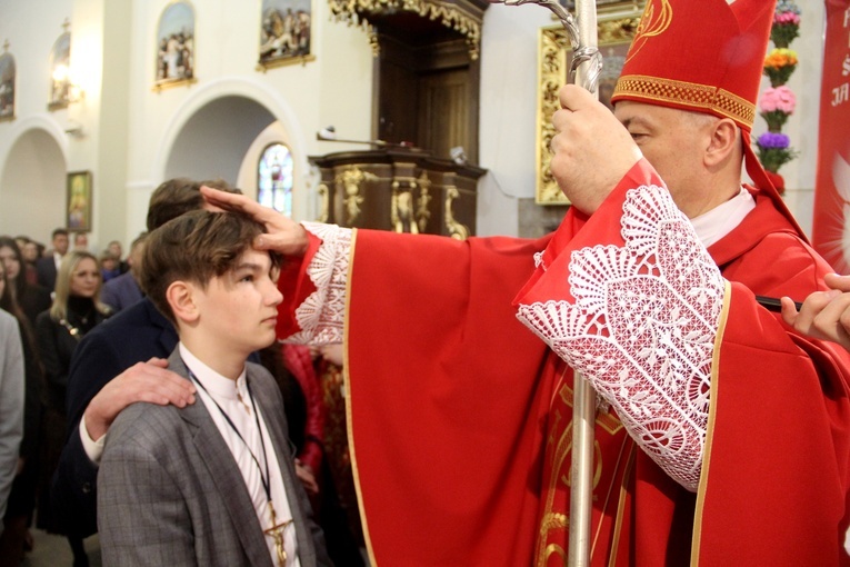 Bierzmowanie w Żegocinie