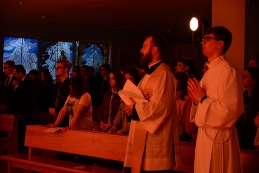 Wielkanocne Spotkanie Młodych - część 2