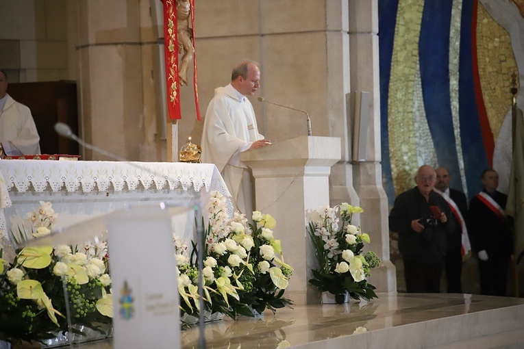 Obchody jubileuszu przyjęcia sakry biskupiej kard. Stanisława Dziwisza