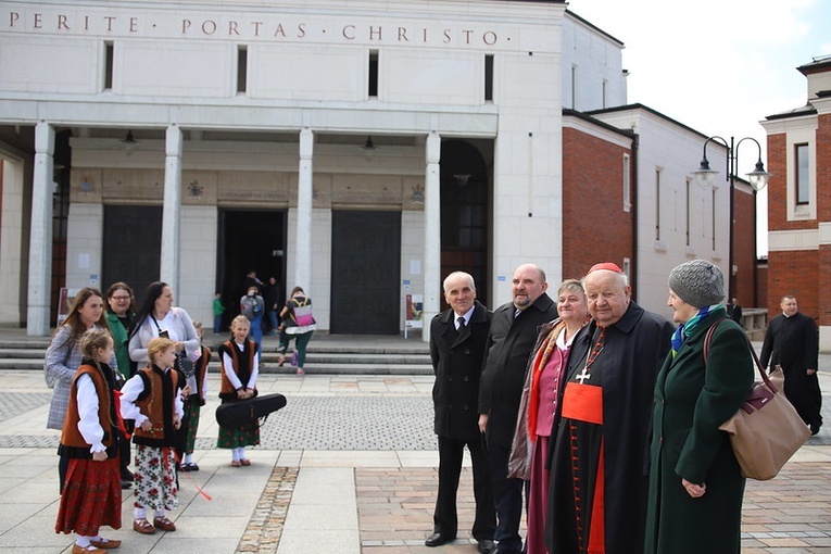 Obchody jubileuszu przyjęcia sakry biskupiej kard. Stanisława Dziwisza