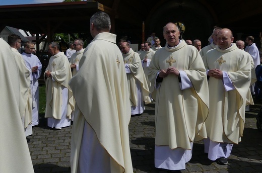 Msza św. pielgrzymów łagiewnickich w Hałcnowie - 2023