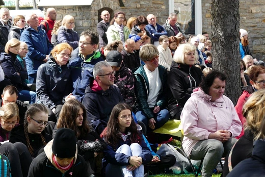 Msza św. pielgrzymów łagiewnickich w Hałcnowie - 2023