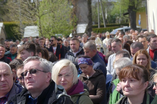Msza św. pielgrzymów łagiewnickich w Hałcnowie - 2023