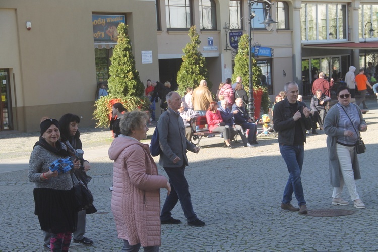 Obwieszczali Chrystusa Żyjącego