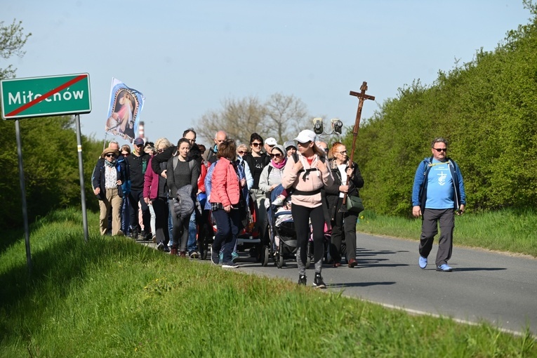 Pielgrzymka do Sulistrowiczek 2023