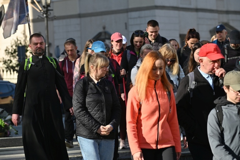 Pielgrzymka do Sulistrowiczek 2023