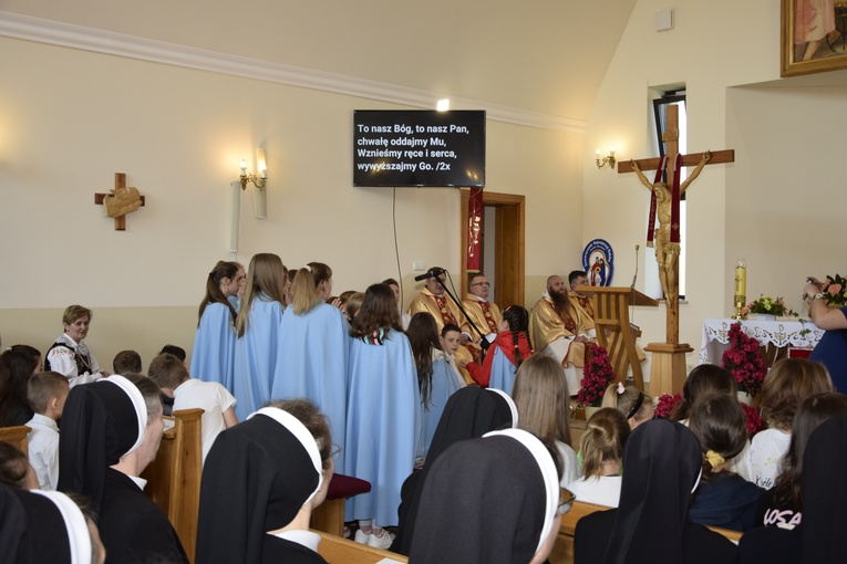 Pielgrzymka z Roszkowej Woli do Żdżar