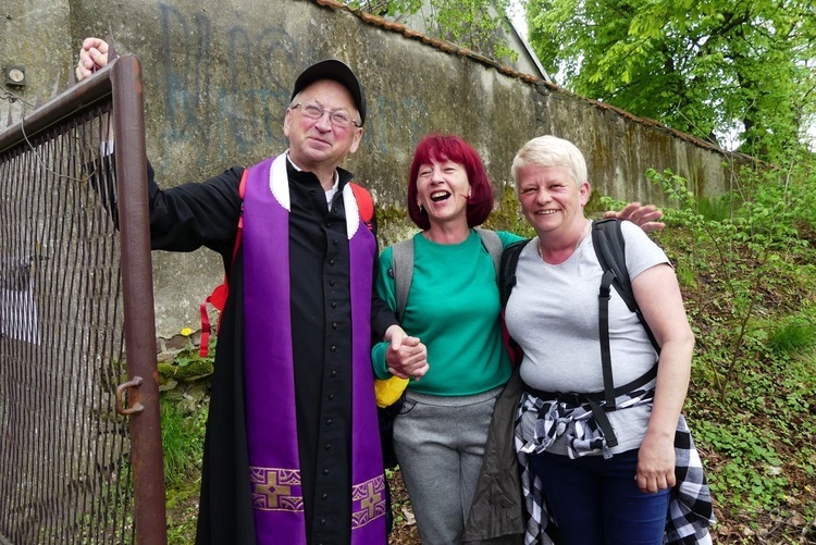 Postój w Polance Hallera - III dzień w drodze do Łagiewnik