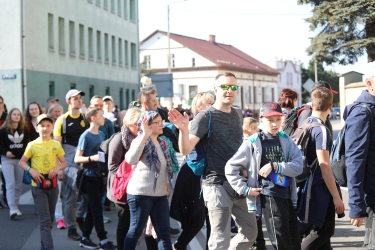 Grupa bł. ks. Sopoćki w gościnie u św. Jana Kantego - w parafii św. Katarzyny i Małgorzaty w Kętach - 2023