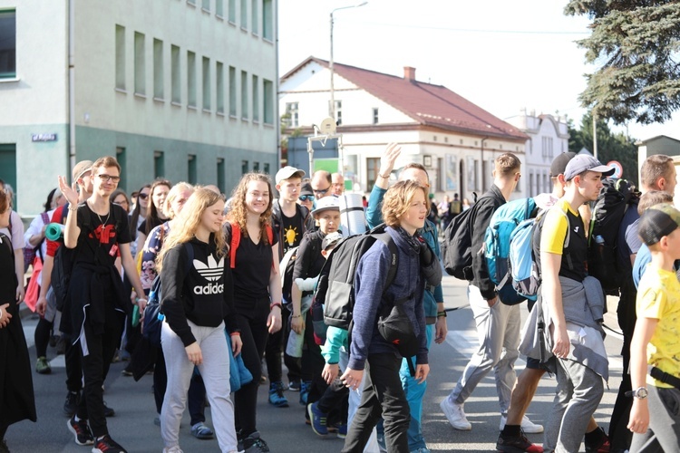 Grupa bł. ks. Sopoćki w gościnie u św. Jana Kantego - w parafii św. Katarzyny i Małgorzaty w Kętach - 2023