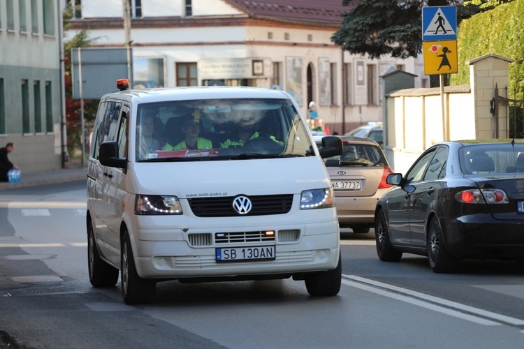 Grupa św. Bilczewskiego u św. Jana Kantego w Kętach