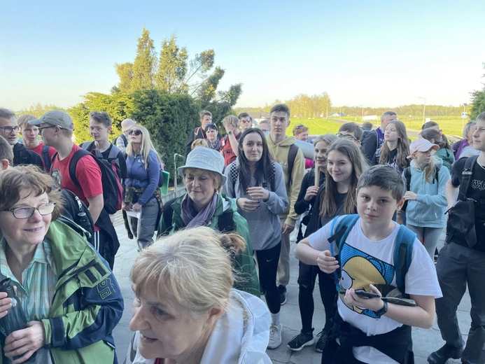 Powitanie grupy św. Matki Teresy na noclegu w Malcu