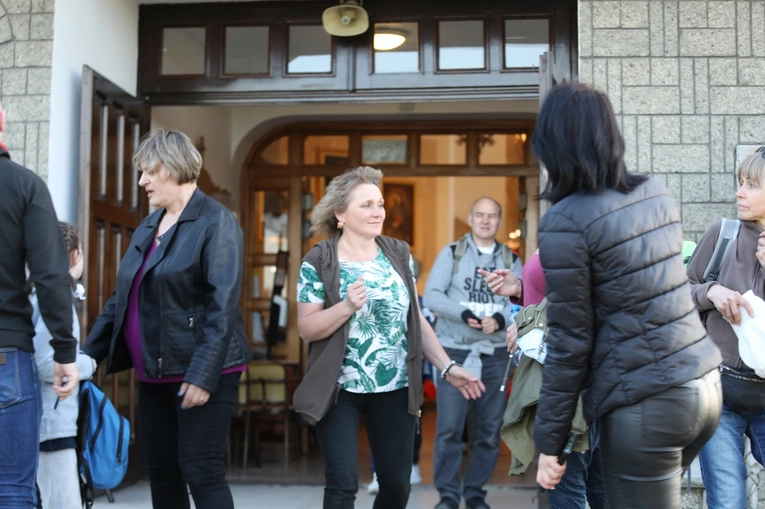 Powitanie grupy św. Matki Teresy na noclegu w Malcu