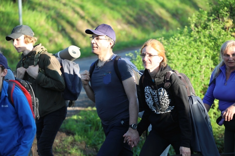 Powitanie grupy św. Matki Teresy na noclegu w Malcu