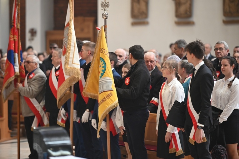 Uroczystość NMP Królowej Polski i 232. rocznicy uchwalenia Konstytucji 3 maja w Świdnicy