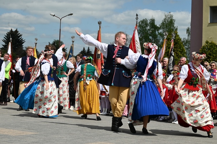 Uroczystość NMP Królowej Polski i 232. rocznicy uchwalenia Konstytucji 3 maja w Świdnicy