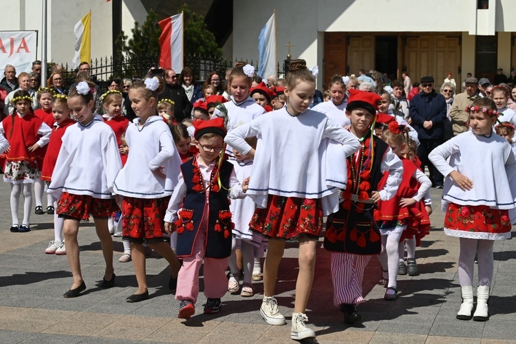 Uroczystość NMP Królowej Polski i 232. rocznicy uchwalenia Konstytucji 3 maja w Świdnicy