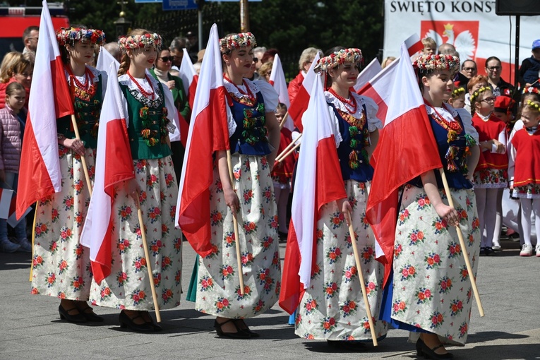 Uroczystość NMP Królowej Polski i 232. rocznicy uchwalenia Konstytucji 3 maja w Świdnicy