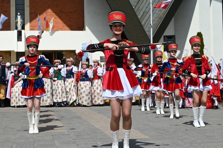 Uroczystość NMP Królowej Polski i 232. rocznicy uchwalenia Konstytucji 3 maja w Świdnicy