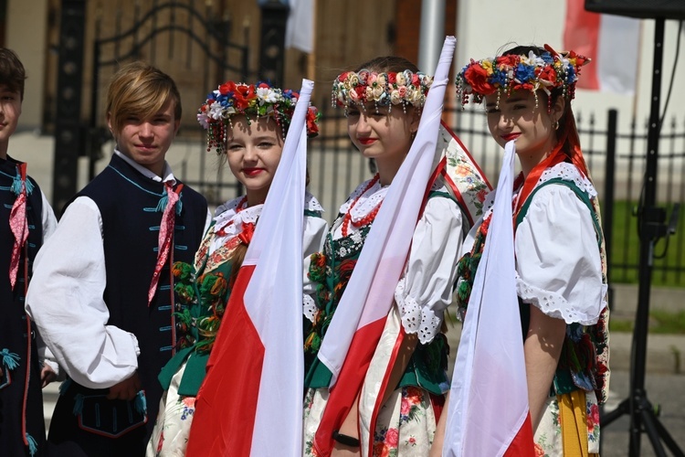 Uroczystość NMP Królowej Polski i 232. rocznicy uchwalenia Konstytucji 3 maja w Świdnicy