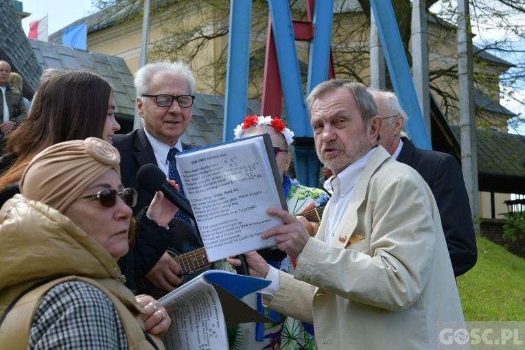 Rokitno. Jak co roku były salwy armatnie na cześć Królowej Polski