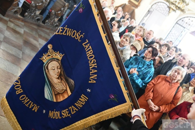 Rokitno. Jak co roku były salwy armatnie na cześć Królowej Polski
