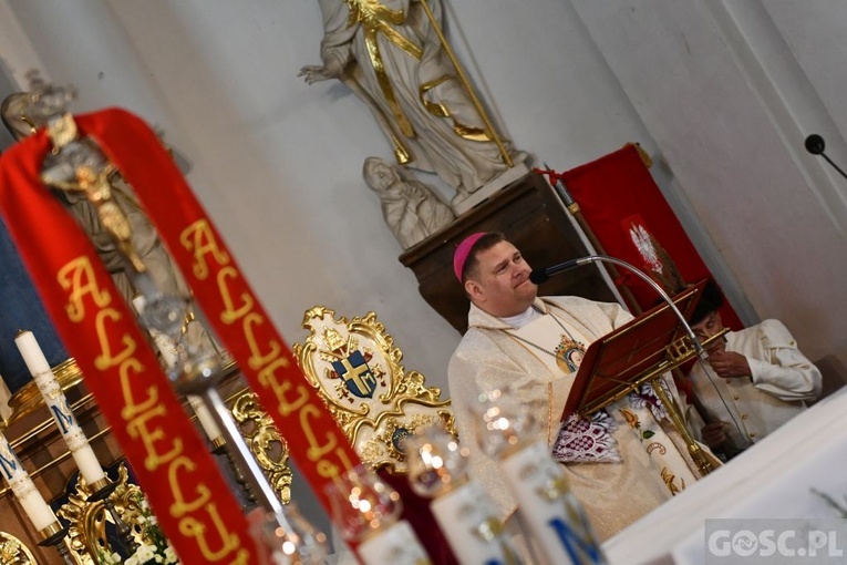 Rokitno. Jak co roku były salwy armatnie na cześć Królowej Polski
