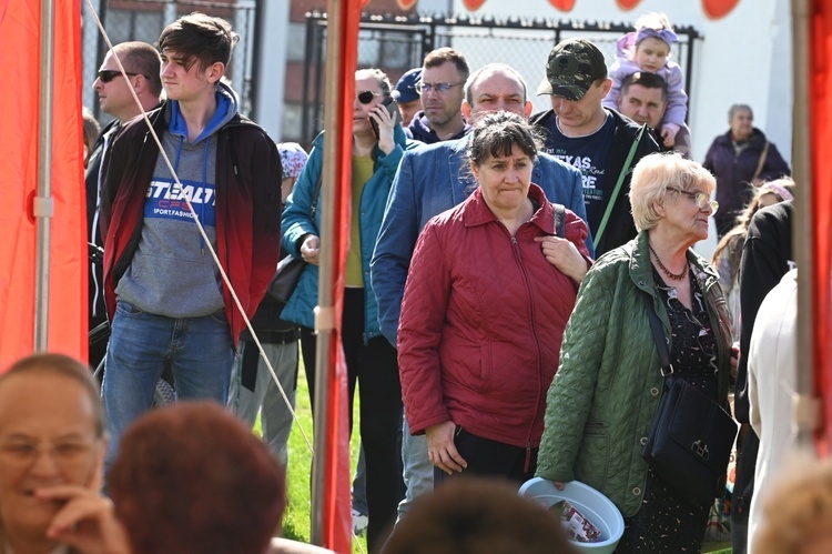 Świdnica. Festyn charytatywny u Królowej Polski