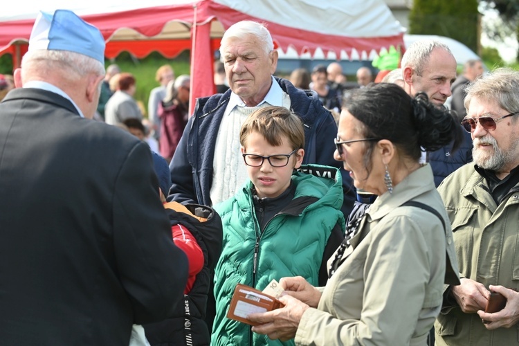 Świdnica. Festyn charytatywny u Królowej Polski