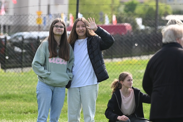 Świdnica. Festyn charytatywny u Królowej Polski