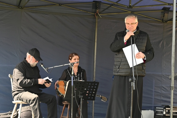 Świdnica. Festyn charytatywny u Królowej Polski