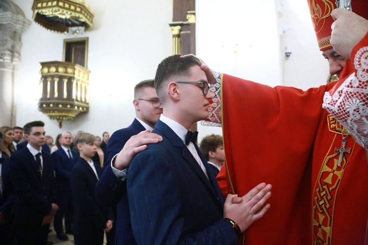 Bierzmowanie w Bobowej