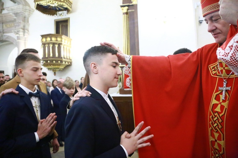 Bierzmowanie w Bobowej