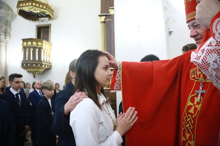 Bierzmowanie w Bobowej