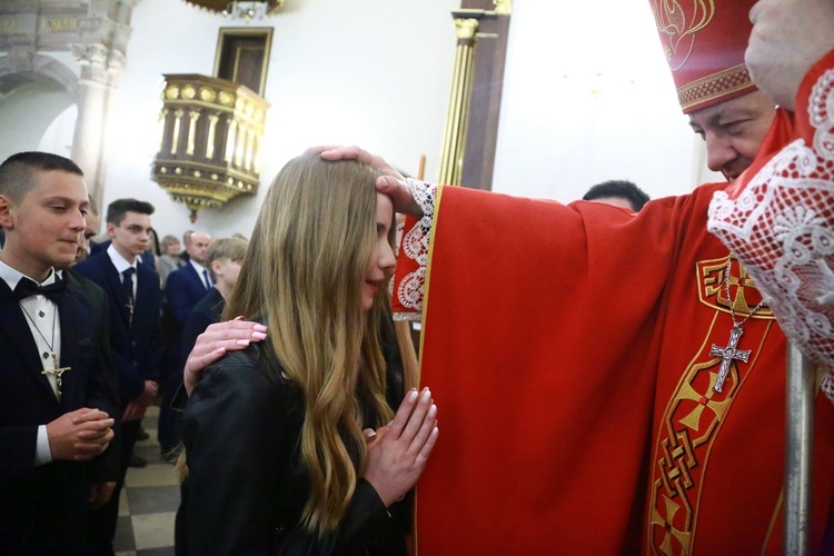 Bierzmowanie w Bobowej