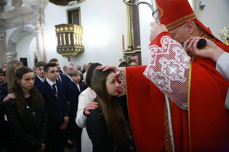 Bierzmowanie w Bobowej