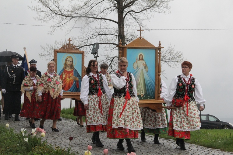 Powrót Królowej do Kwiatonowic