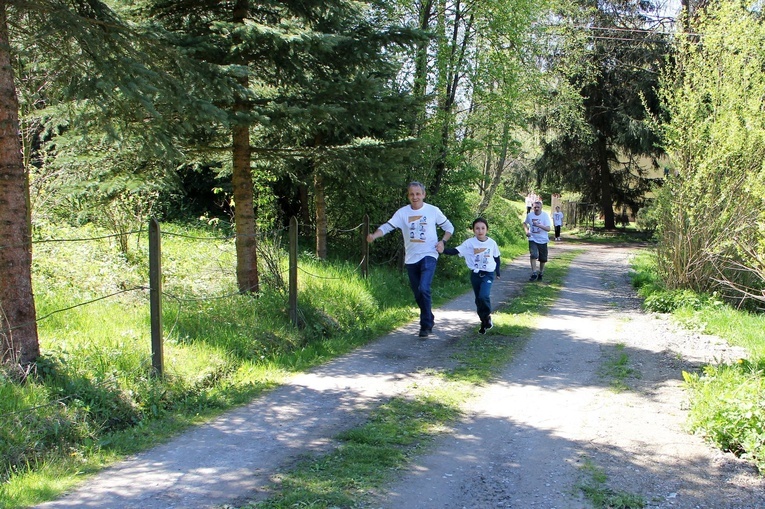 Ołpiny. IX Ogólnopolski Bieg Tropem Wilczym