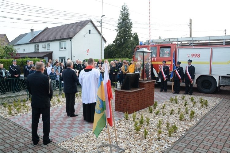 Gminny Dzień Strażaka w Magnuszowicach i Graczach