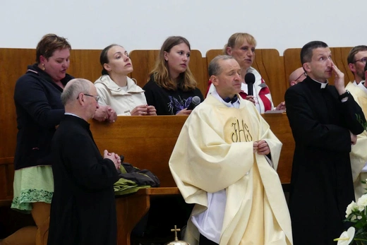 Msza św. na zakończenie pieszej pielgrzymki w sanktuarium Bożego Miłosierdzia - 2023