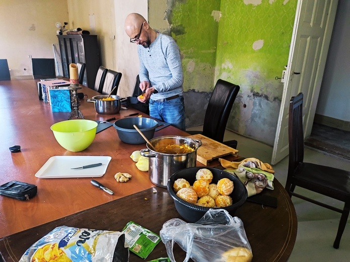 Przygotowanie konfitur pomarańczowych