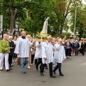 Milicz. Nabożeństwo fatimskie ulicami miasta i modlitwa za ojczyznę