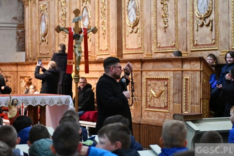 Trwa Pielgrzymka Służby Liturgicznej do Paradyża